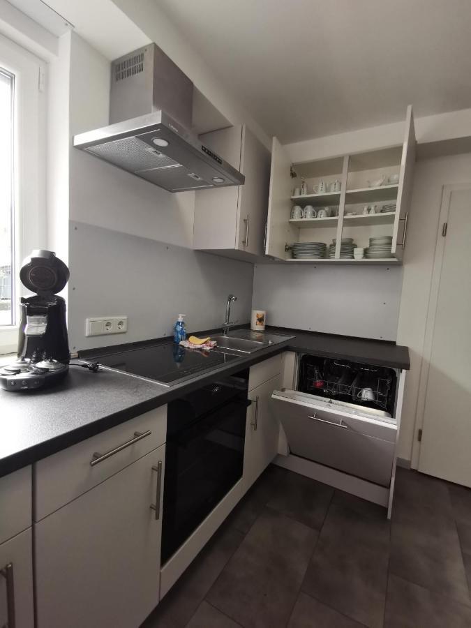Moderne Wohnung Mit Terrasse Und Eigenem Zugang. رمشيد المظهر الخارجي الصورة